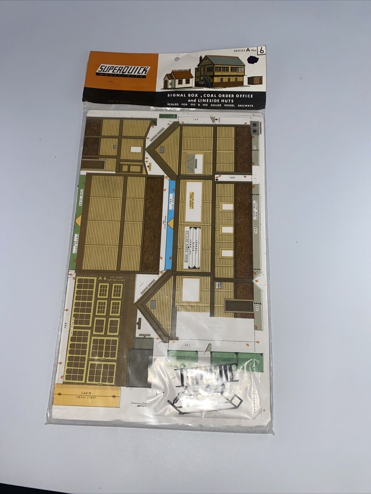 SUPERQUICK Signal Box, Coal Order Office and Line side Huts