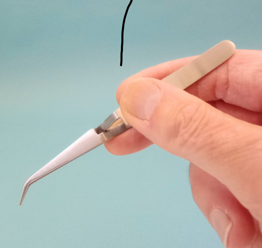 Expo 79056 Curved Cross-Lock Tweezer