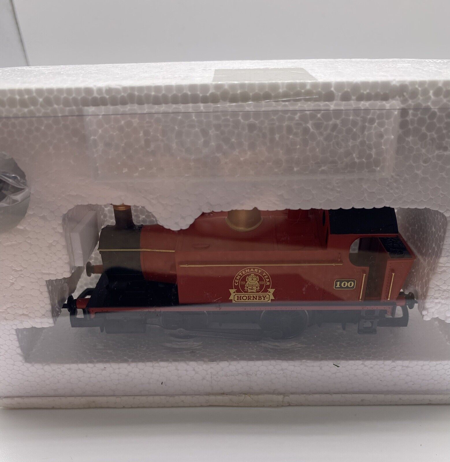 HORNBY Collector Club 0-4-0 Locomotive 2020 R3867